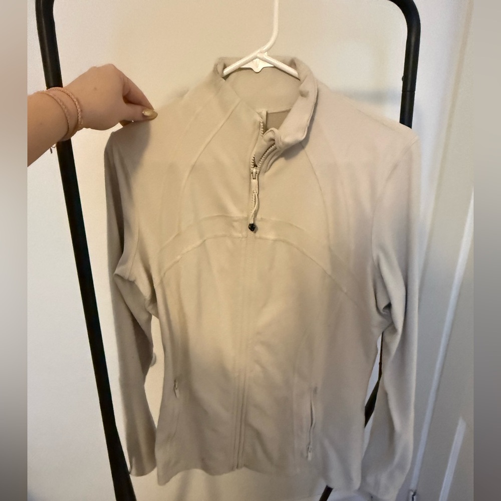 Lululemon Athletica Cream Align Full Zip Great Condition